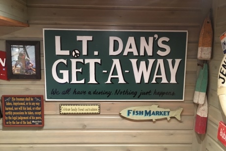 One of many novelty signs at Bubba Gump Shrimp Co.